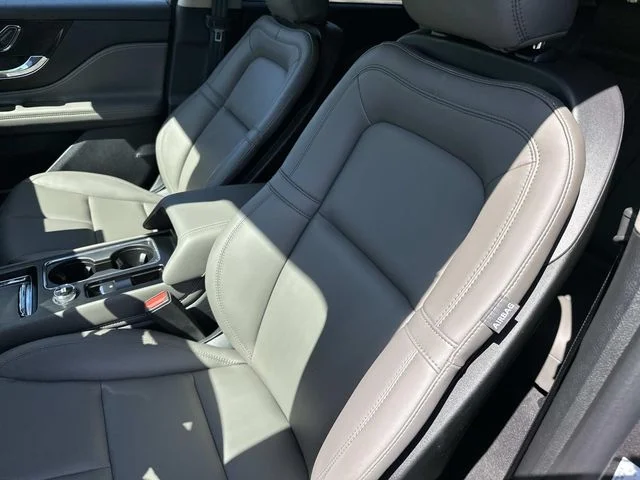 2026 Lincoln Corsair Premiere - Photo 20