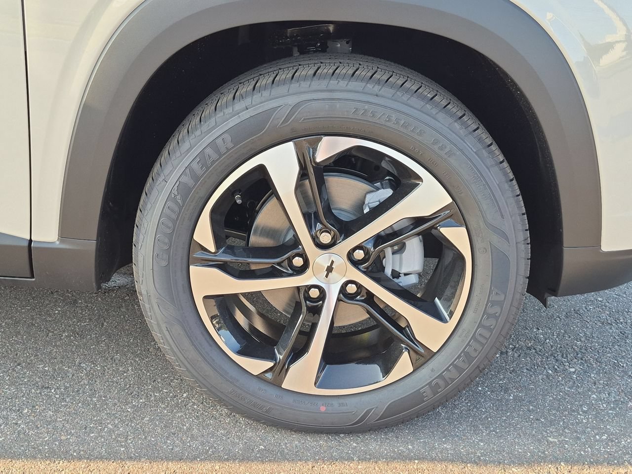 2026 Chevrolet Trax RS - Photo 29
