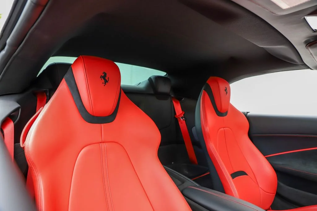 Used 2025 Nero Ferrari Spider image 6