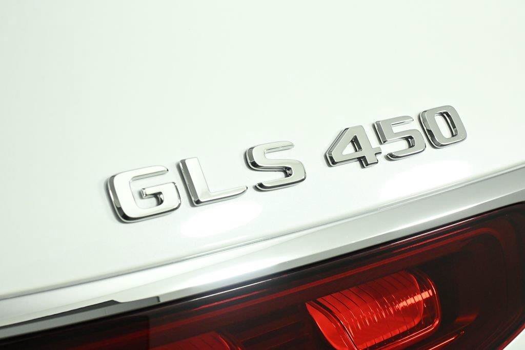 New 2026 MANUFAKTUR Moonlight White Metallic Mercedes-Benz GLS 450 image 66