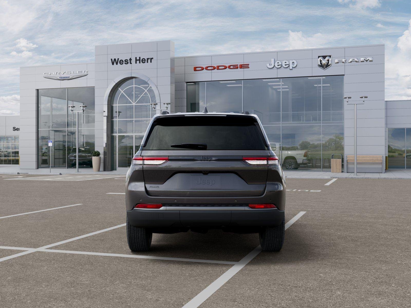 New 2026 Baltic Gray Metallic Clear-Coat Exterior Paint Jeep Laredo image 7