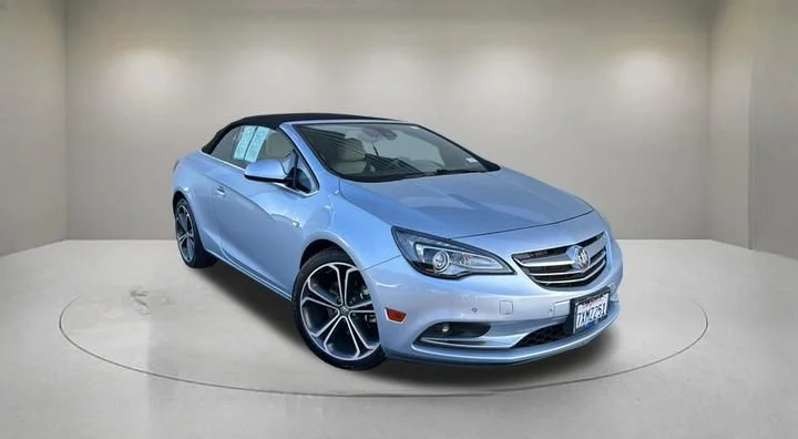 2017 Buick Cascada Premium's photo