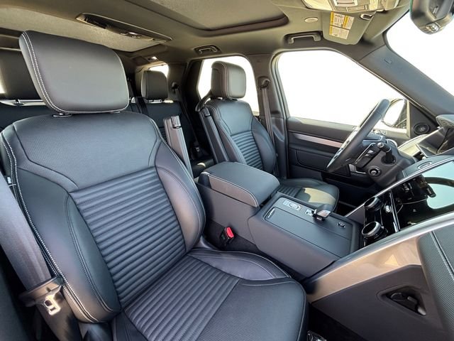 Used 2025 Gray Land Rover Dynamic SE image 16