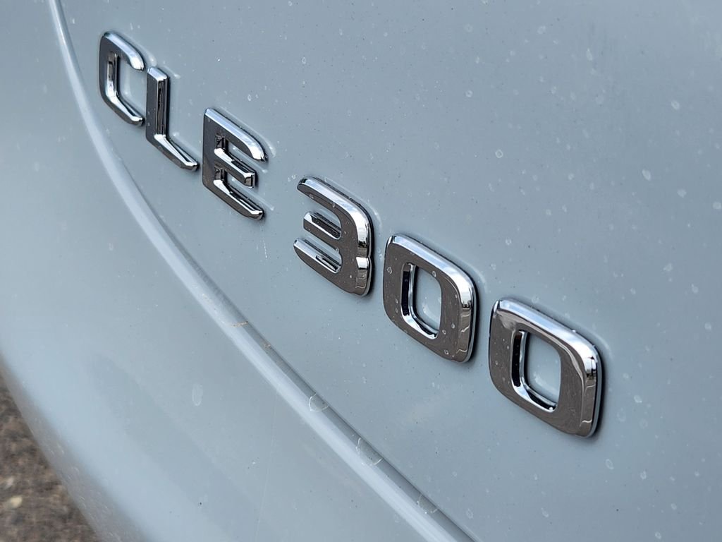 New 2026 MANUFAKTUR Alpine Grey Metallic Mercedes-Benz CLE 300 4MATIC® image 10