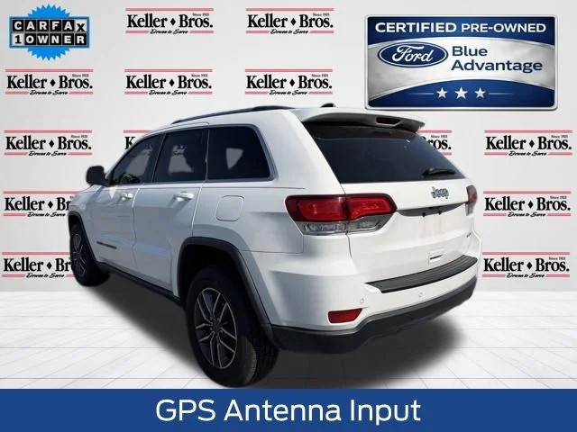 Used 2020 Bright White Clearcoat Jeep Laredo E image 5