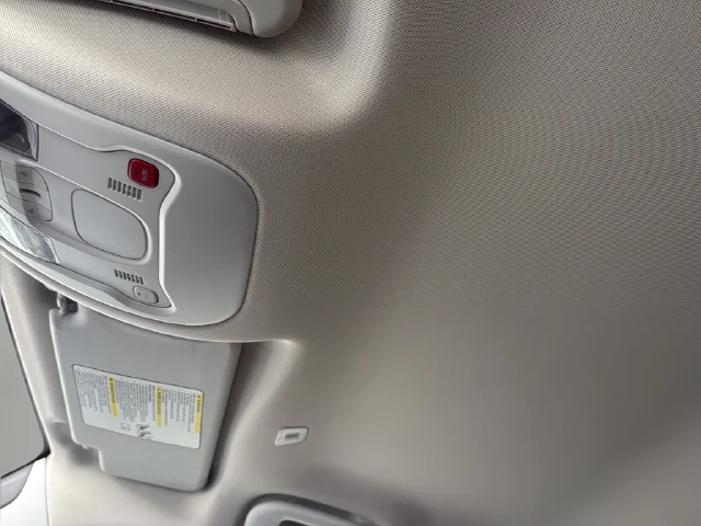 Used 2023 White Jeep Trailhawk image 18