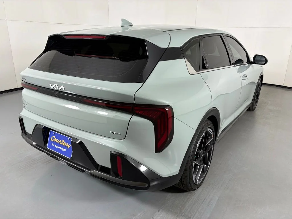 New 2026  Kia GT-Line image 8