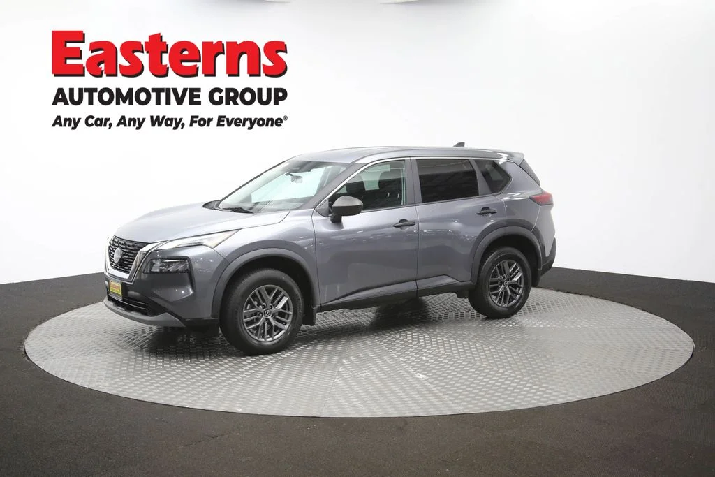 Used 2023 Gray Nissan S image 57