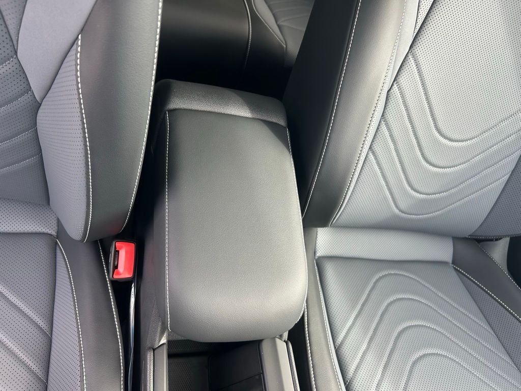 New 2026 White/off-white Volkswagen 2.0T SE R-Line Black image 38