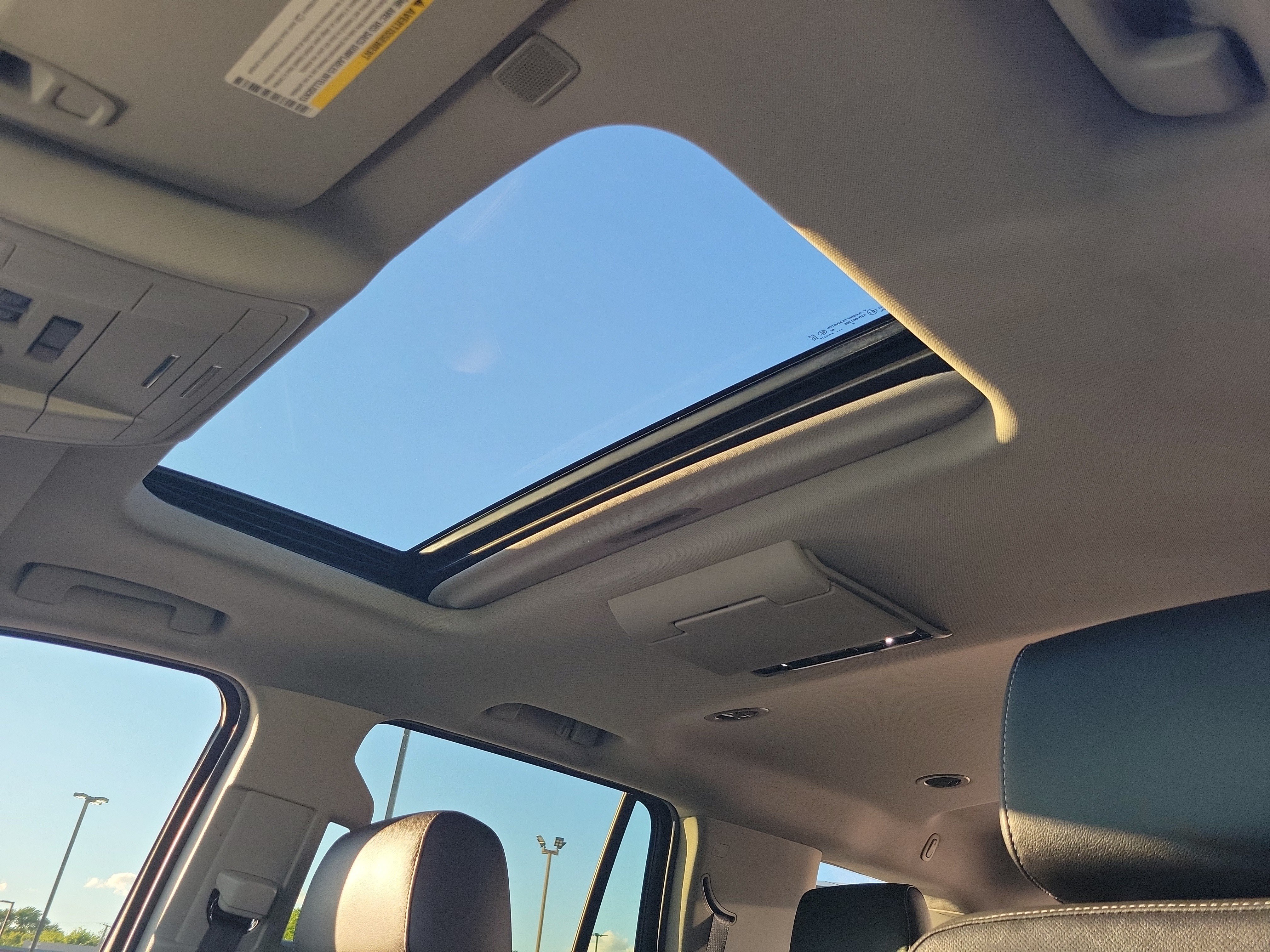 Used 2019 Blue Chevrolet Premier image 22