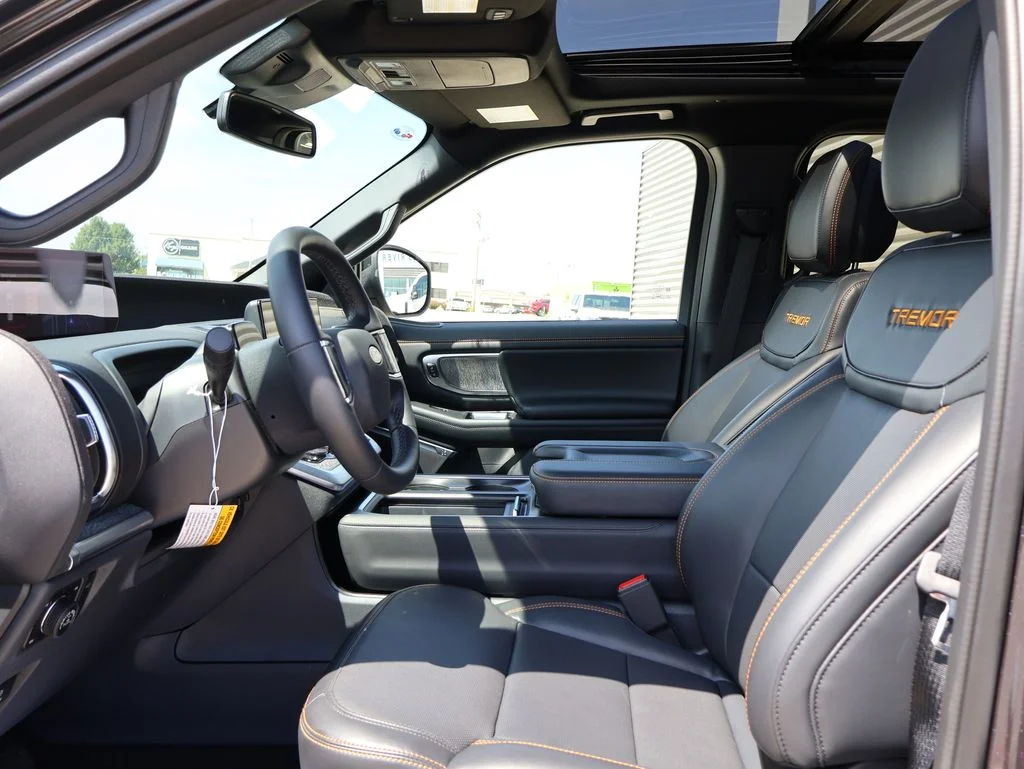 New 2026 Dark Matter Gray Metallic Ford Tremor® image 26