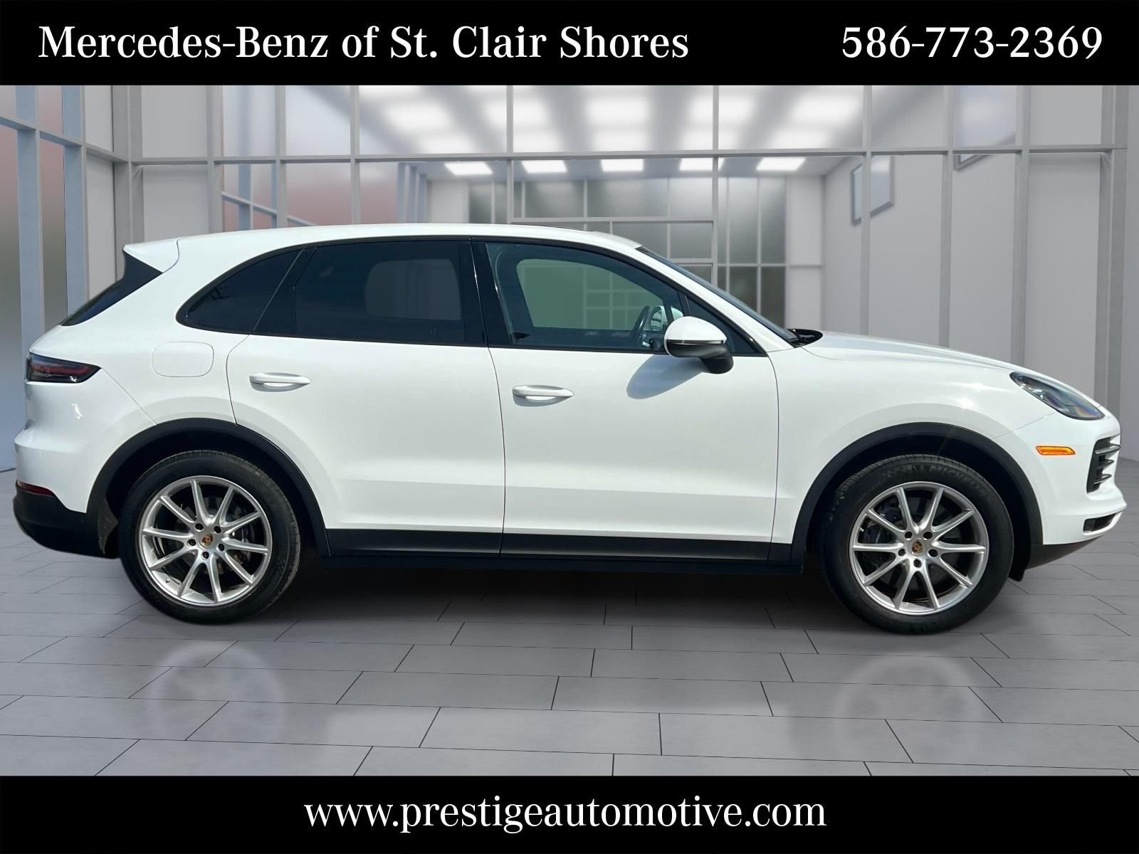Used 2021 White Porsche Base image 7