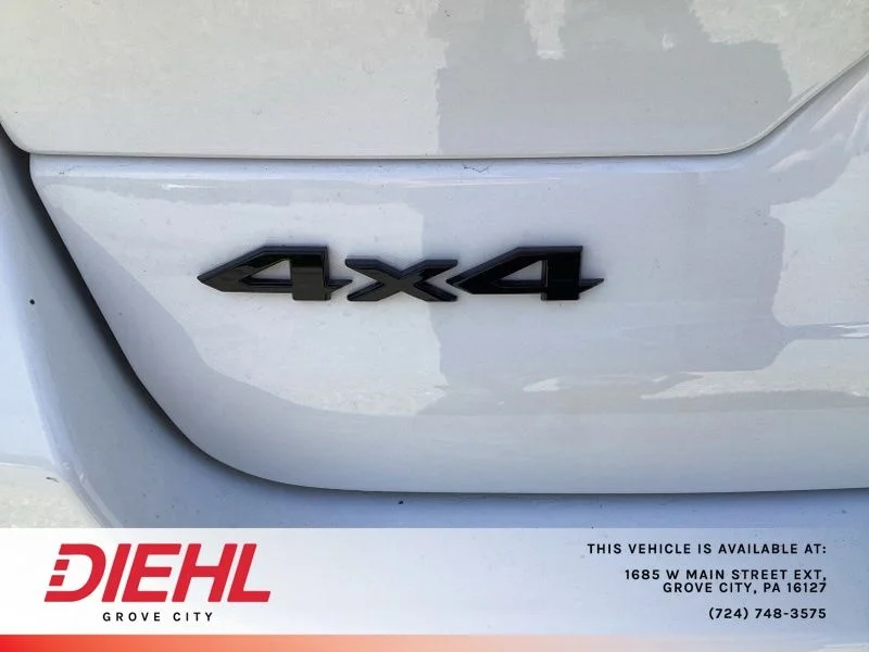 Used 2026 White Jeep Altitude image 11