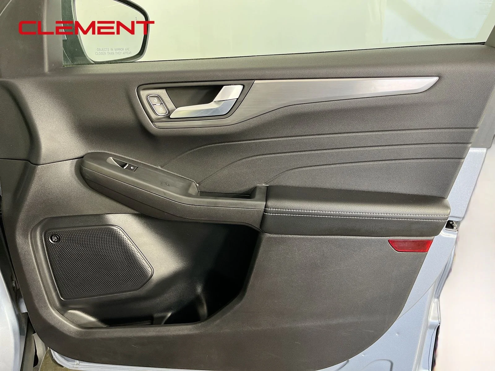 Used 2022 Blue Ford Titanium image 36