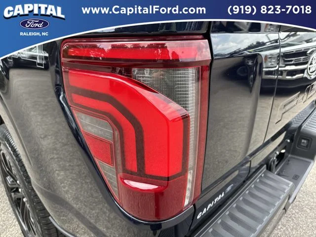 Used 2025 Blue Ford Lariat image 15