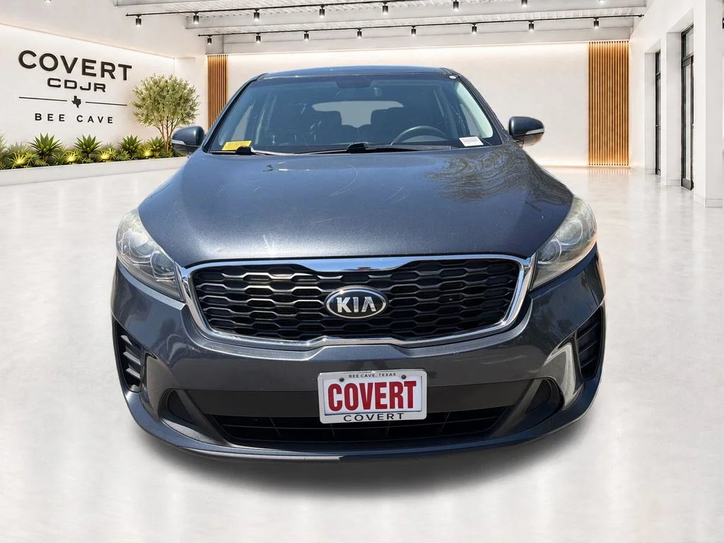 Used 2020 Gray Kia LX image 3
