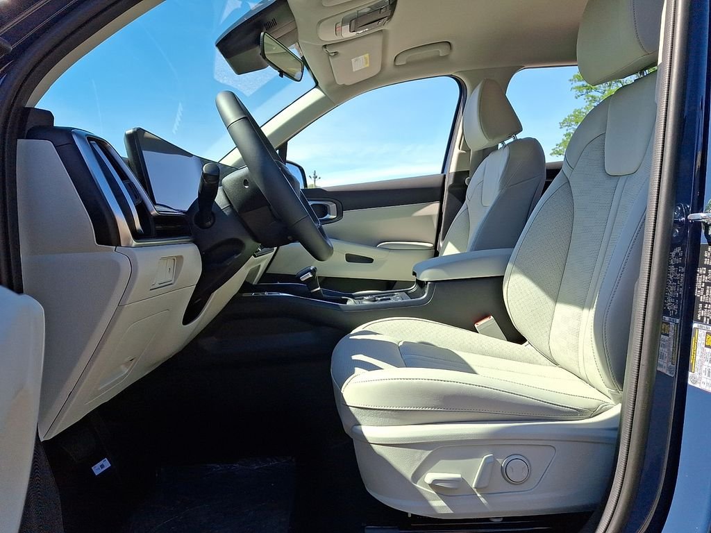 New 2026 Midnight Lake Blue Kia S image 6