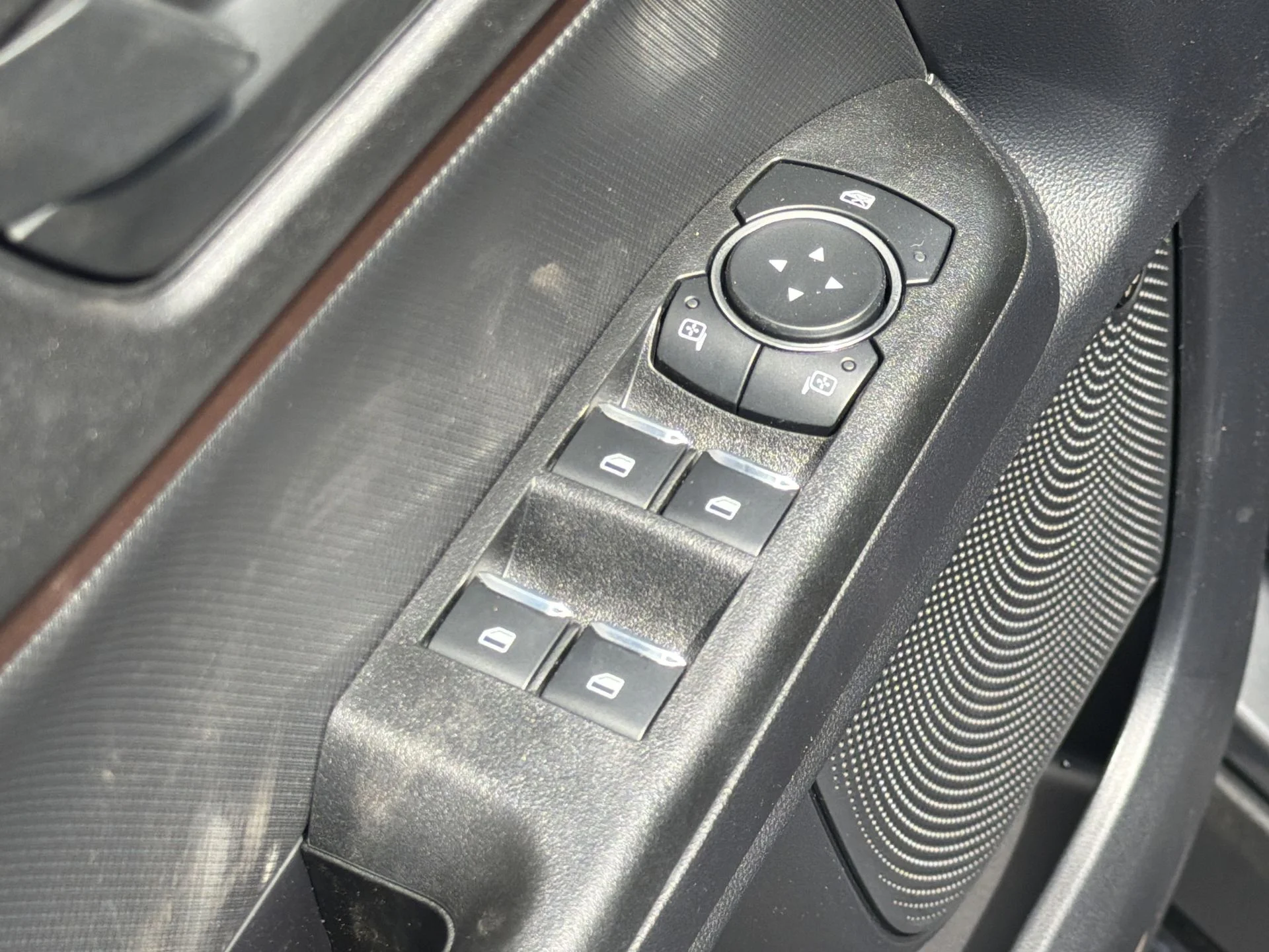 New 2026 Carbonized Gray Metallic Ford Outer Banks® image 22