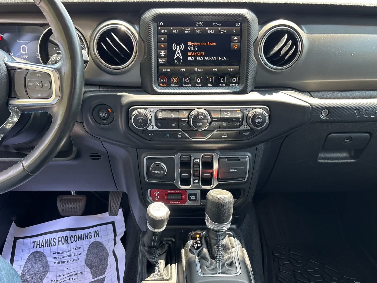 Used 2023 Bright White Clearcoat Jeep Rubicon image 18