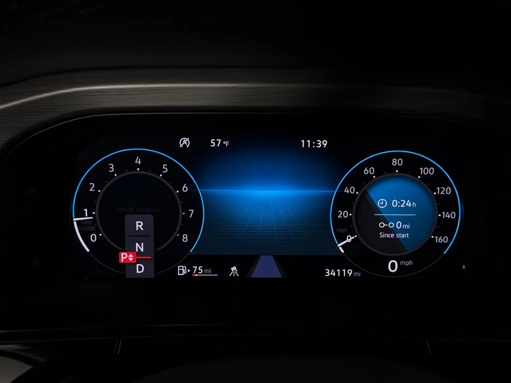 2025 Volkswagen Atlas Cross Sport SE w/Tech - Photo 13