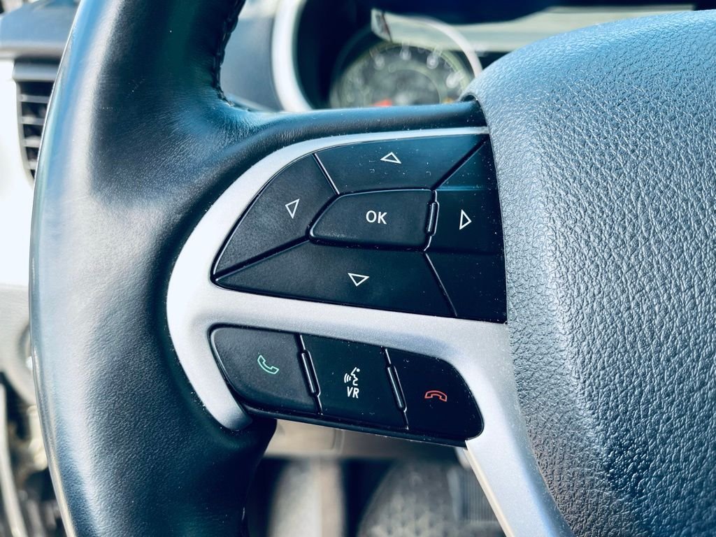 Used 2018 Gray Jeep Trailhawk image 15