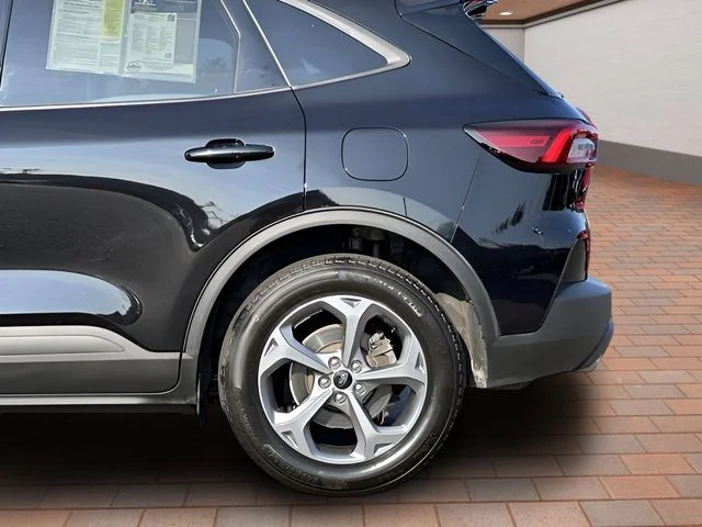 2025 Ford Escape ST-Line - Photo 32