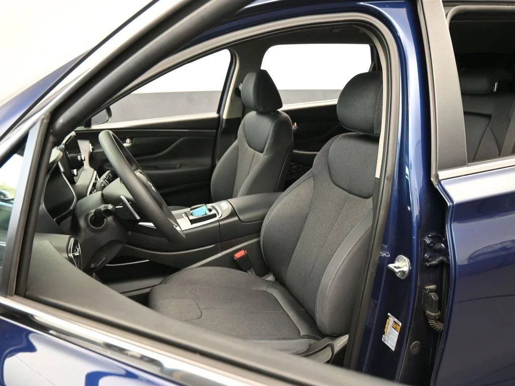 Used 2023 Stormy Blue Hyundai SE image 9