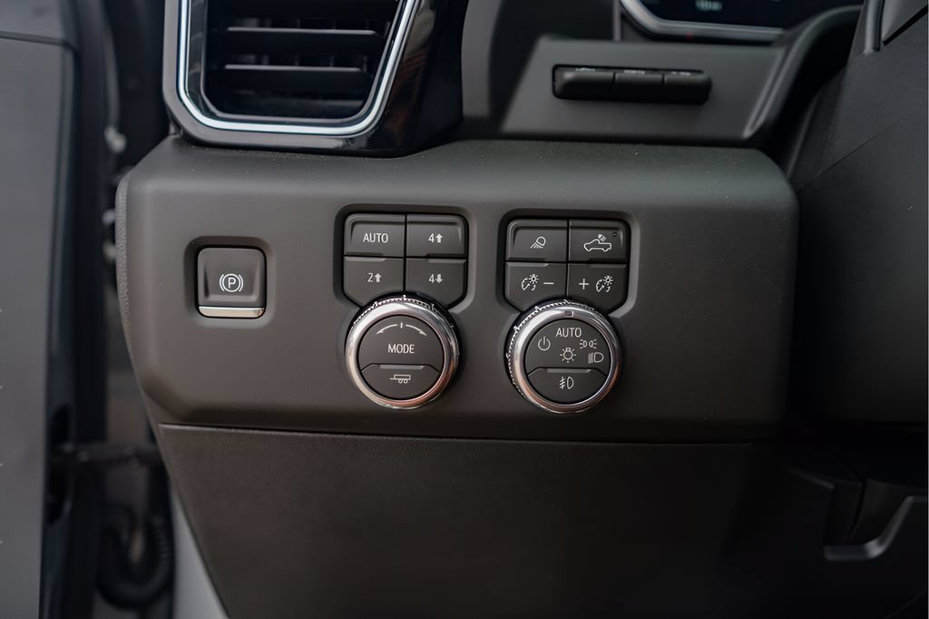 New 2026 Sterling Metallic GMC Denali Ultimate image 20