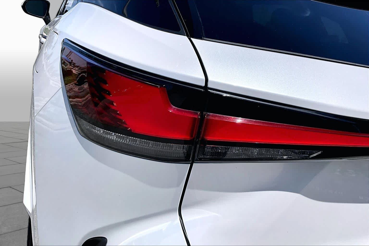 Used 2023 Eminent White Pearl Lexus  image 45