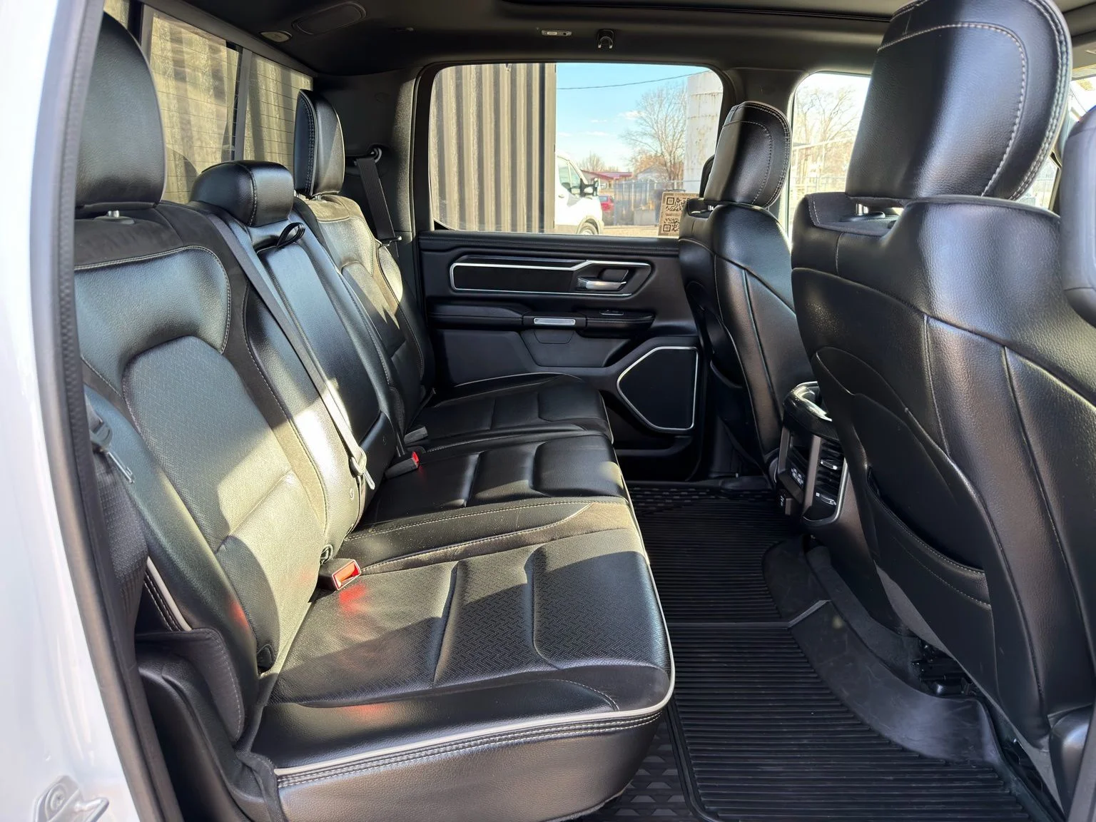 Used 2023 White Ram Laramie image 35