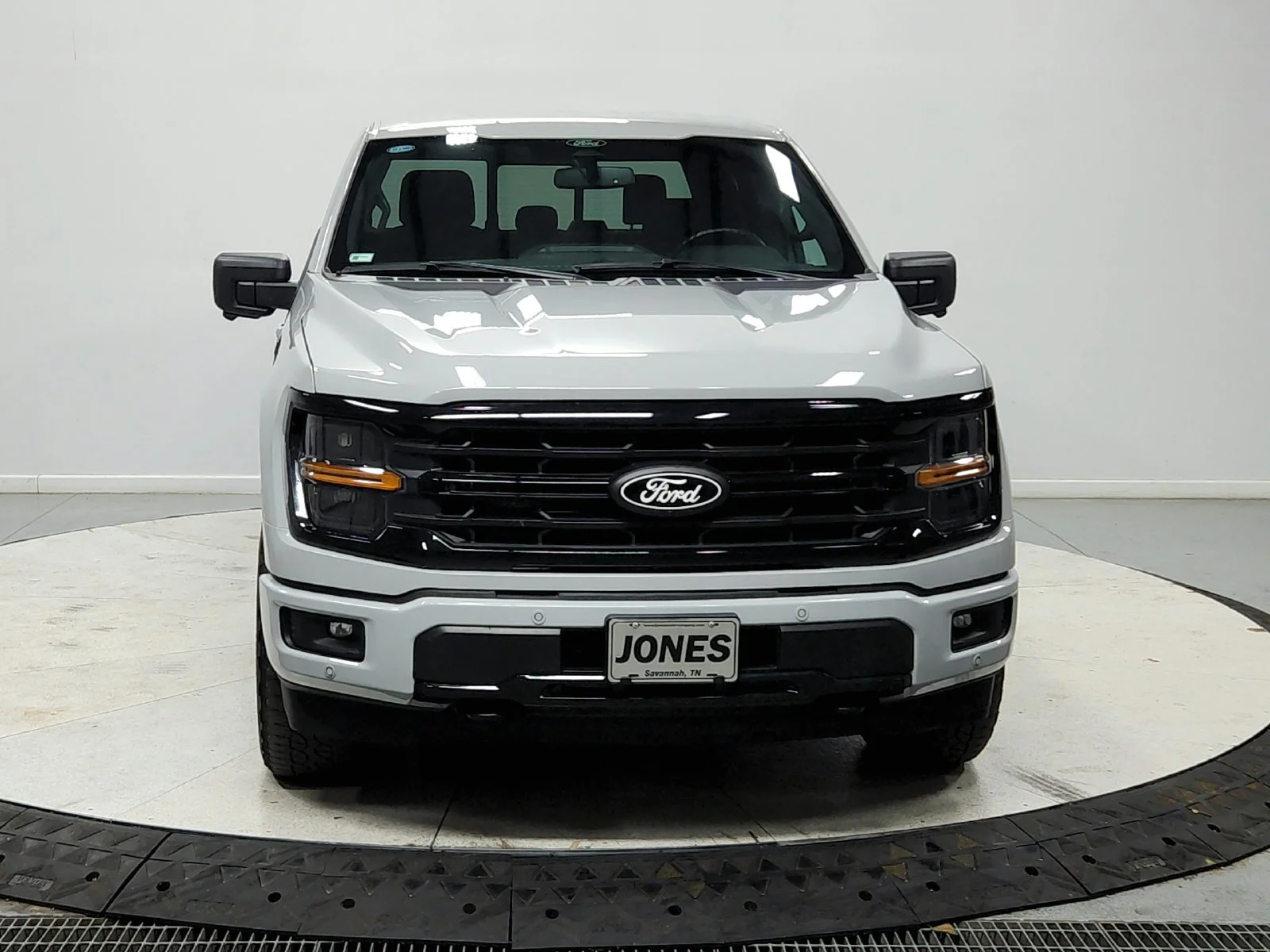 Used 2024 White Ford XLT image 3