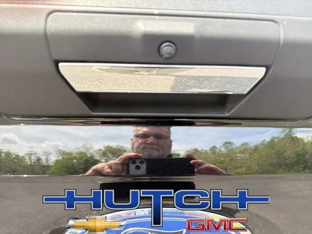Used 2023 Black Ford XLT image 15
