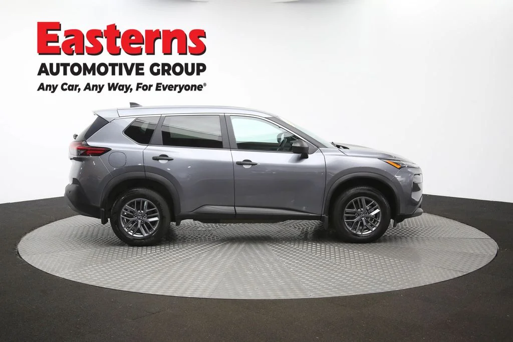 Used 2023 Gray Nissan S image 46