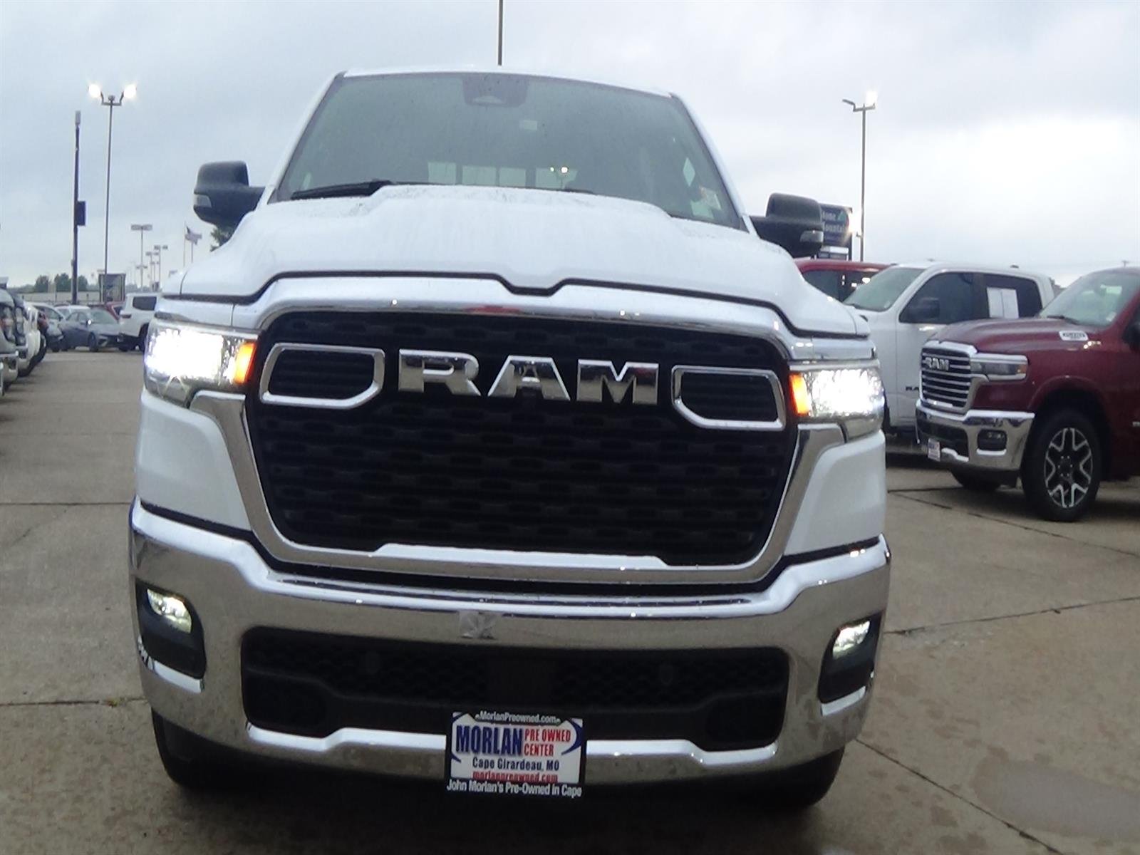 Used 2025 Bright White Clear Coat (pw7) RAM Big Horn image 3