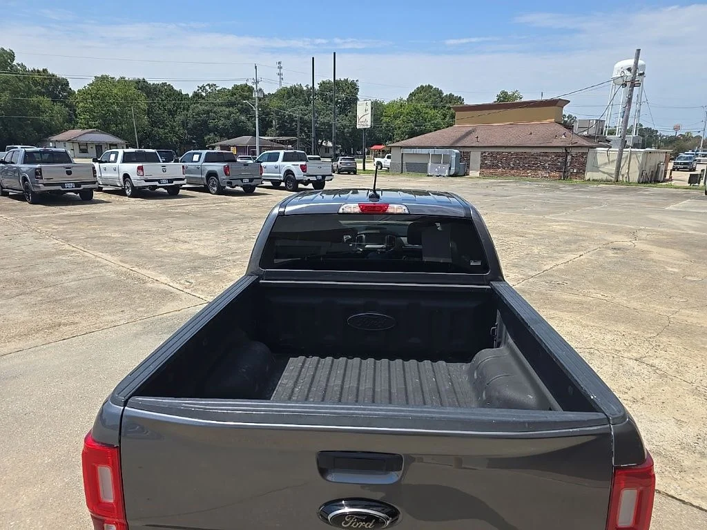 Used 2023 Gray Ford XLT image 8