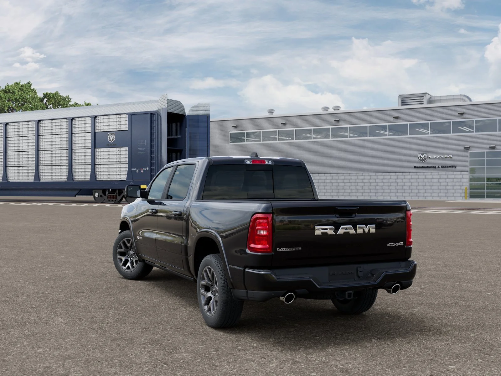 New 2026 Diamond Black Crystal Pearl-Coat Exterior Paint RAM Laramie image 3