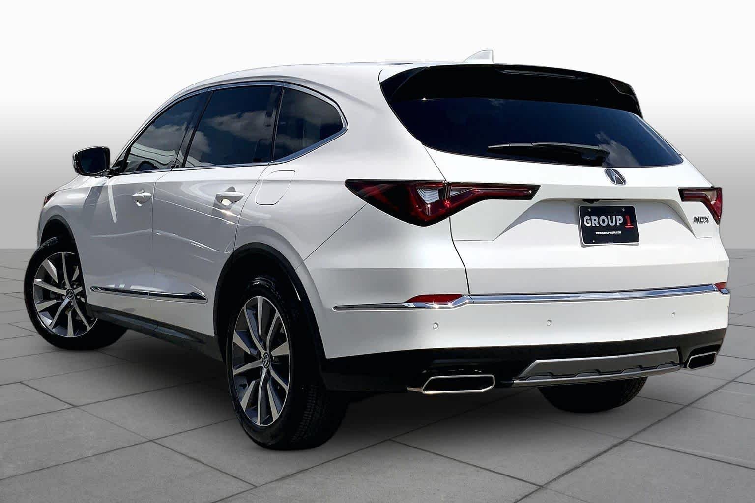 Used 2025 Platinum White Pearl Acura w/Technology Package image 12