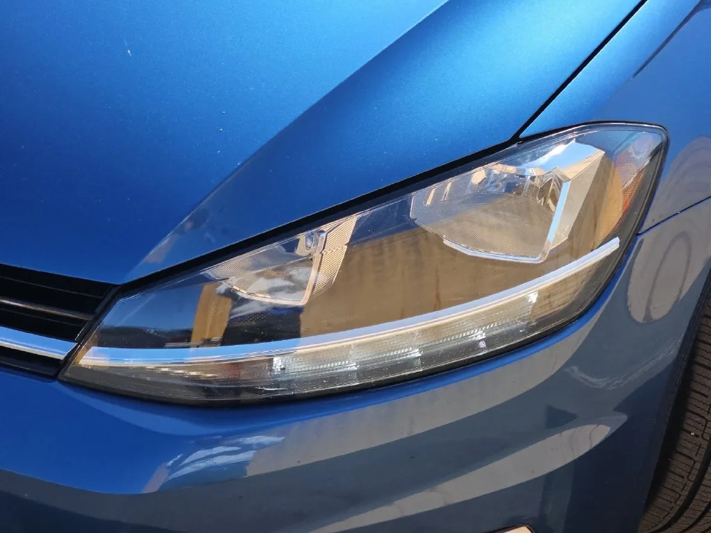 Used 2019 Blue Volkswagen S image 32