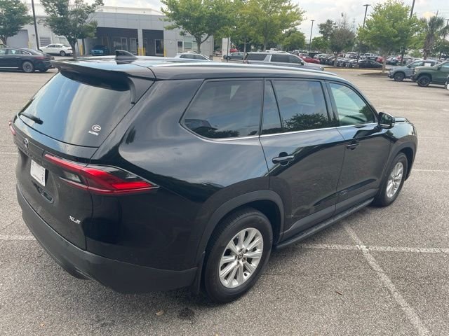 Used 2024 Black Toyota XLE image 10