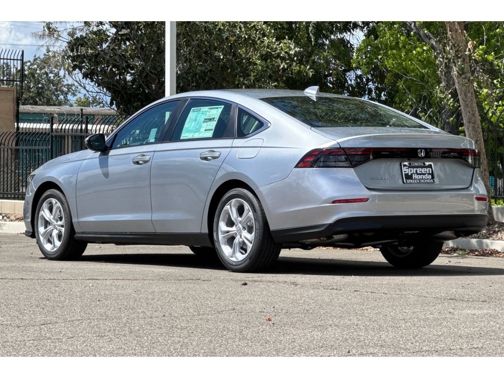 New 2026 Solar Silver Metallic Honda LX image 7