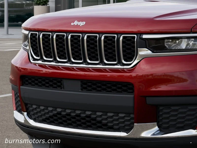 New 2026 Velvet Red Pearl-Coat Exterior Paint Jeep Laredo X image 11
