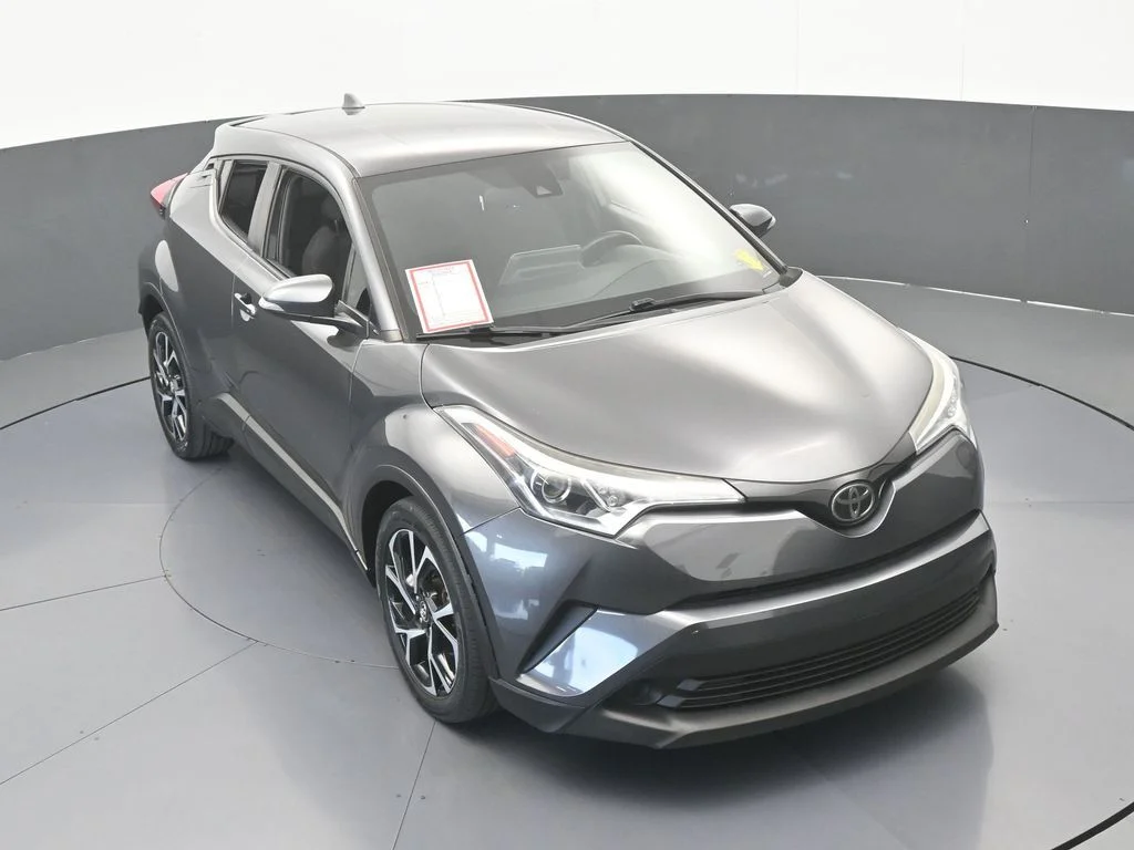 Used 2019 Magnetic Gray Metallic Toyota XLE image 45