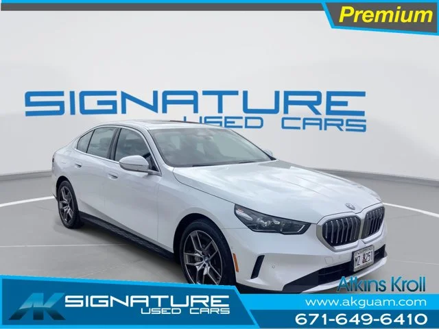 Pre-Owned 2024 BMW i5 eDrive40