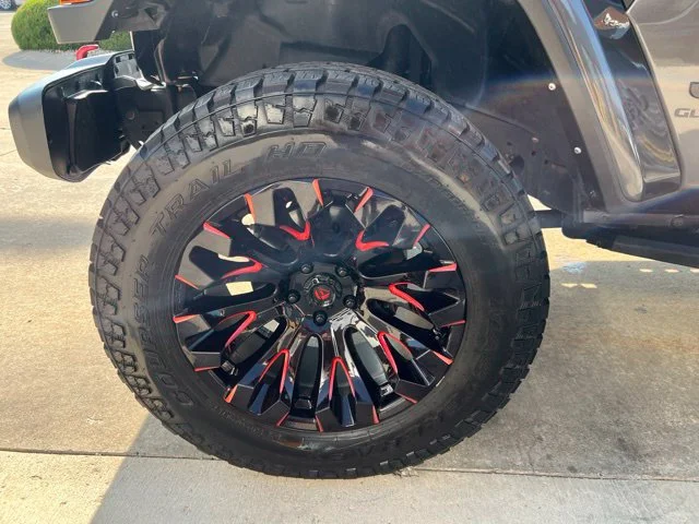 Used 2021 Gray Jeep Willys image 9