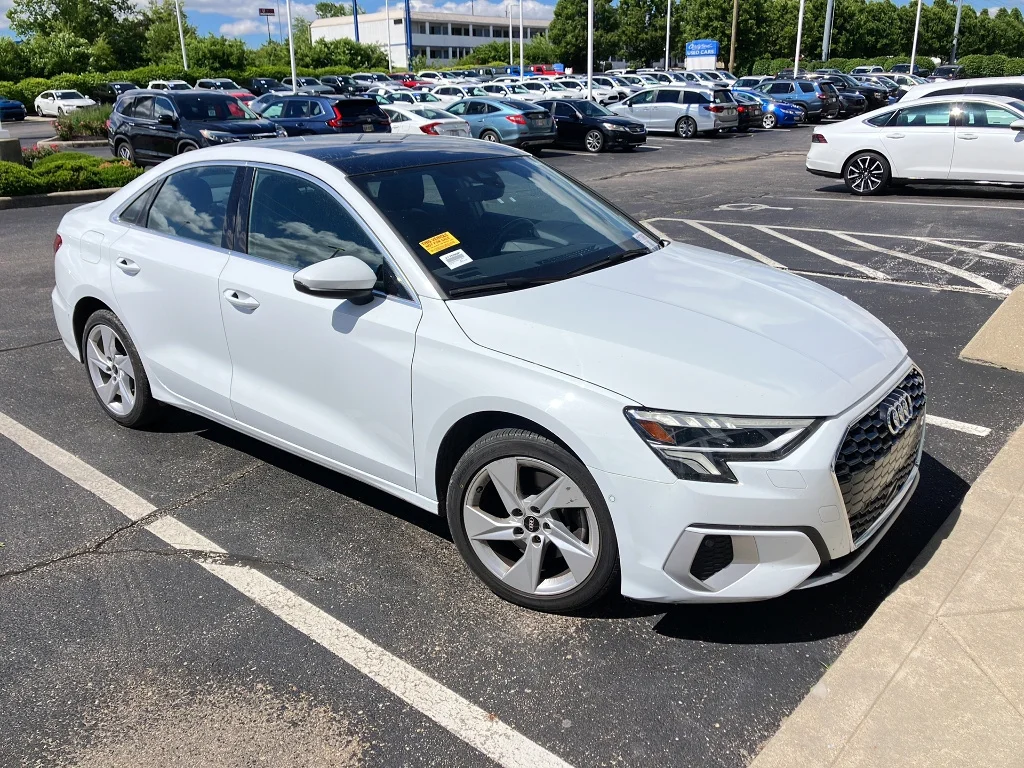 Used 2024 Ibis White Audi Premium 40 TFSI image 32