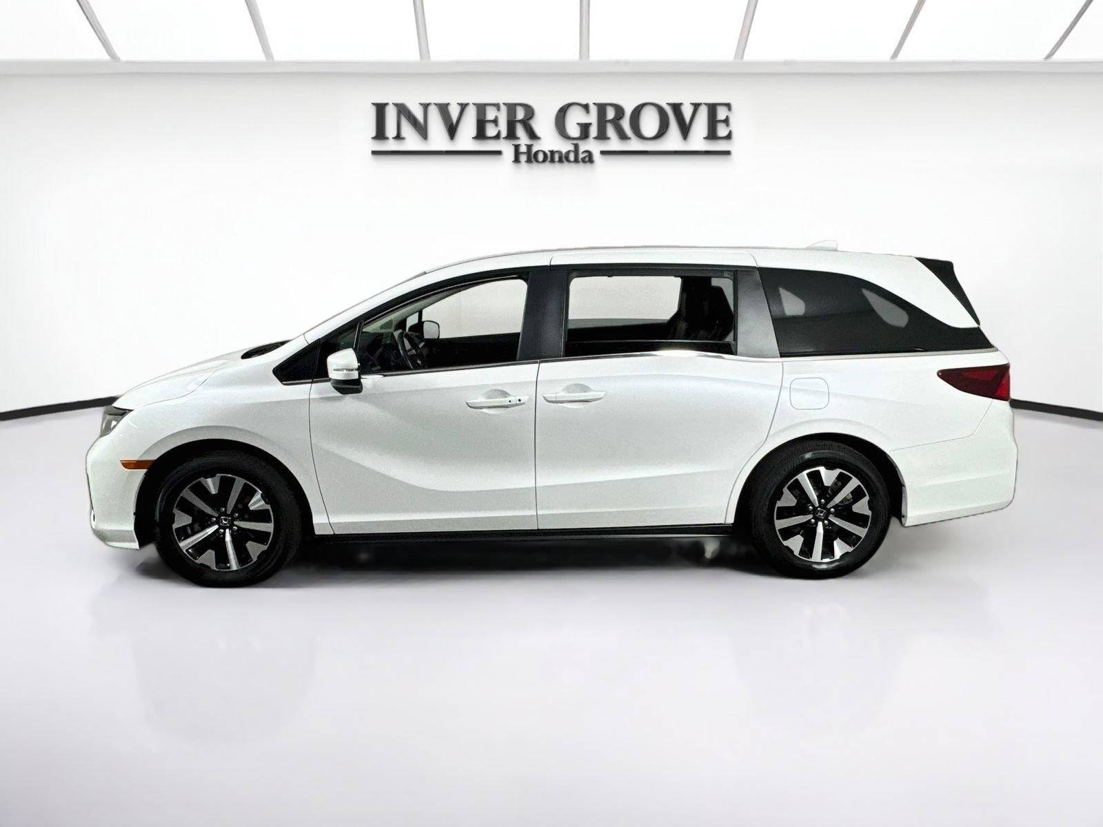 2025 Honda Odyssey EX-L - Photo 28