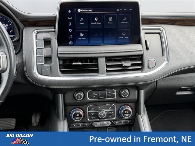 Used 2022 Iridescent Pearl Tricoat Chevrolet Premier image 5