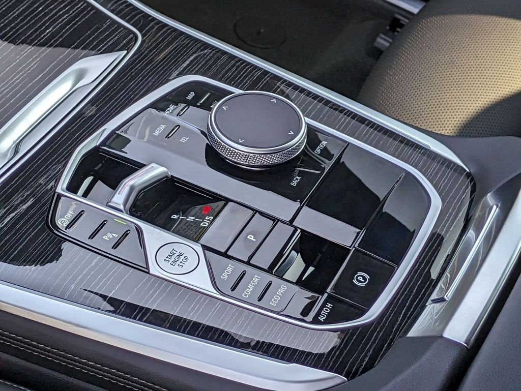 2026 BMW X5 40i - Photo 17
