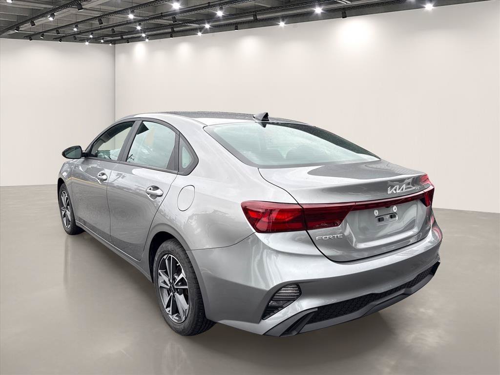 Certified Used 2023 Steel Gray Kia LXS image 6