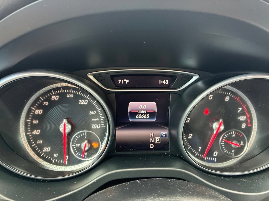 Used 2019  Mercedes-Benz GLA 250 image 31